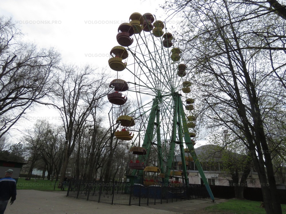 В парке Победы Волгодонска готовятся запустить колесо обозрения после долгого перерыва