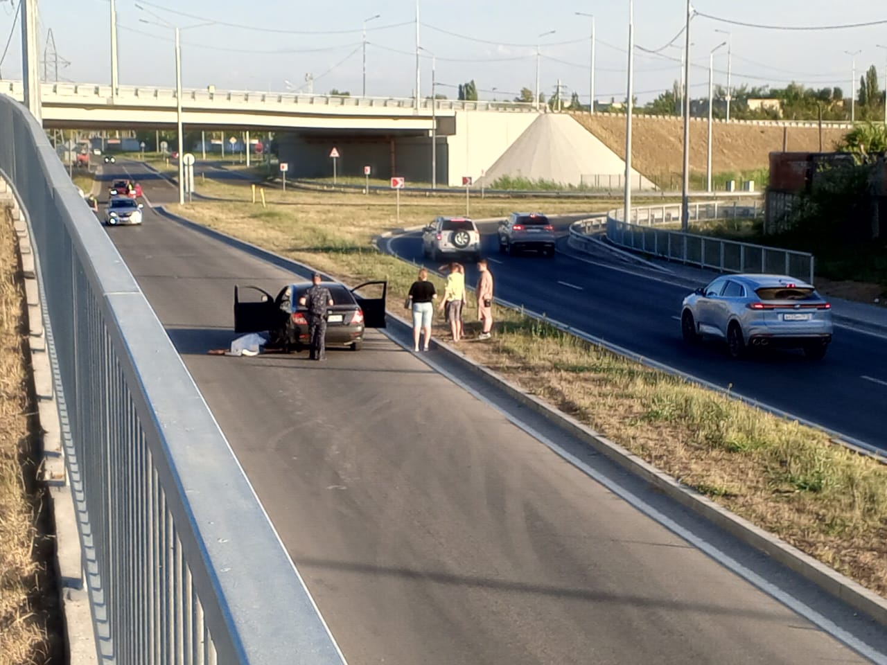 В Волгодонске водитель легкового автомобиля умер во время движения -  Волгодонск.Про